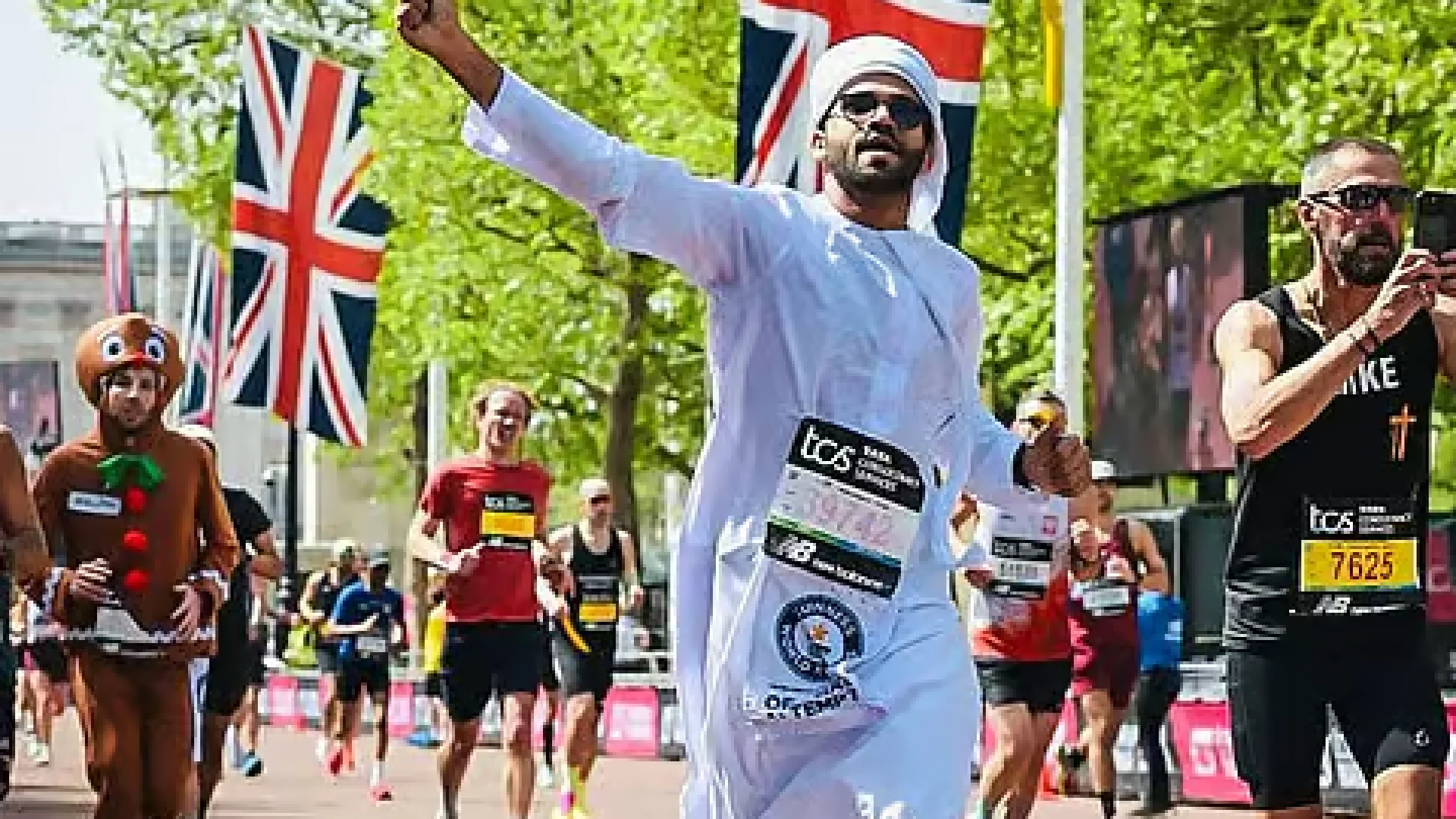 Guinness-Rekord im London Marathon: Kandura-Sprint | Die Geissens Real Estate | Luxus Immobilien mit Carmen und Robert Geiss – Die Geissens in Dubai